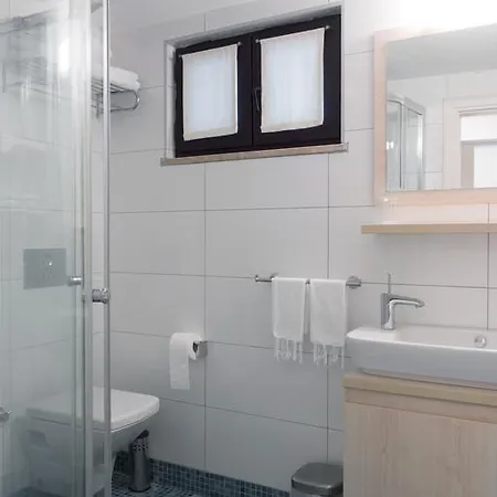 Sakin Ada Evi Bozcaada Adult Only Pensjonat *